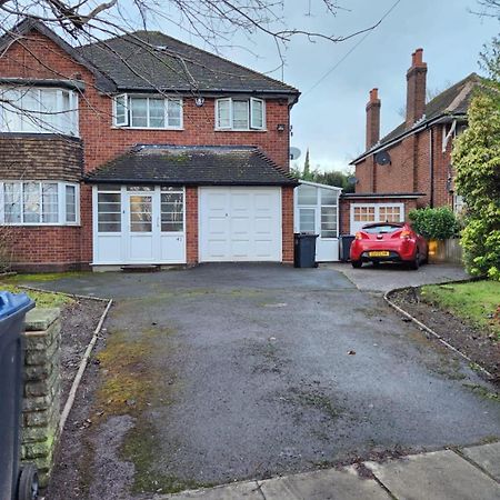 D Elmdon Homestay Shared 4 Bedrooms Birmingham Exterior photo